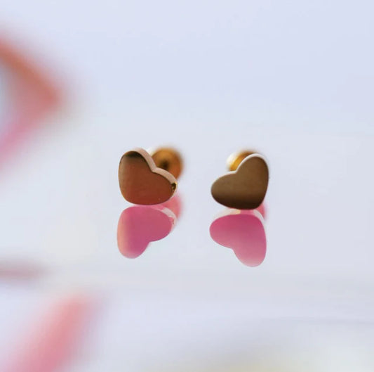Tiny Classic Heart Earrings