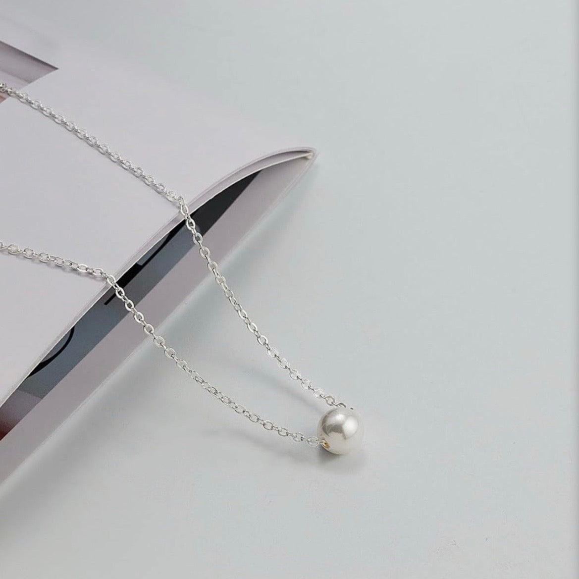 The Tide Pearl Necklace
