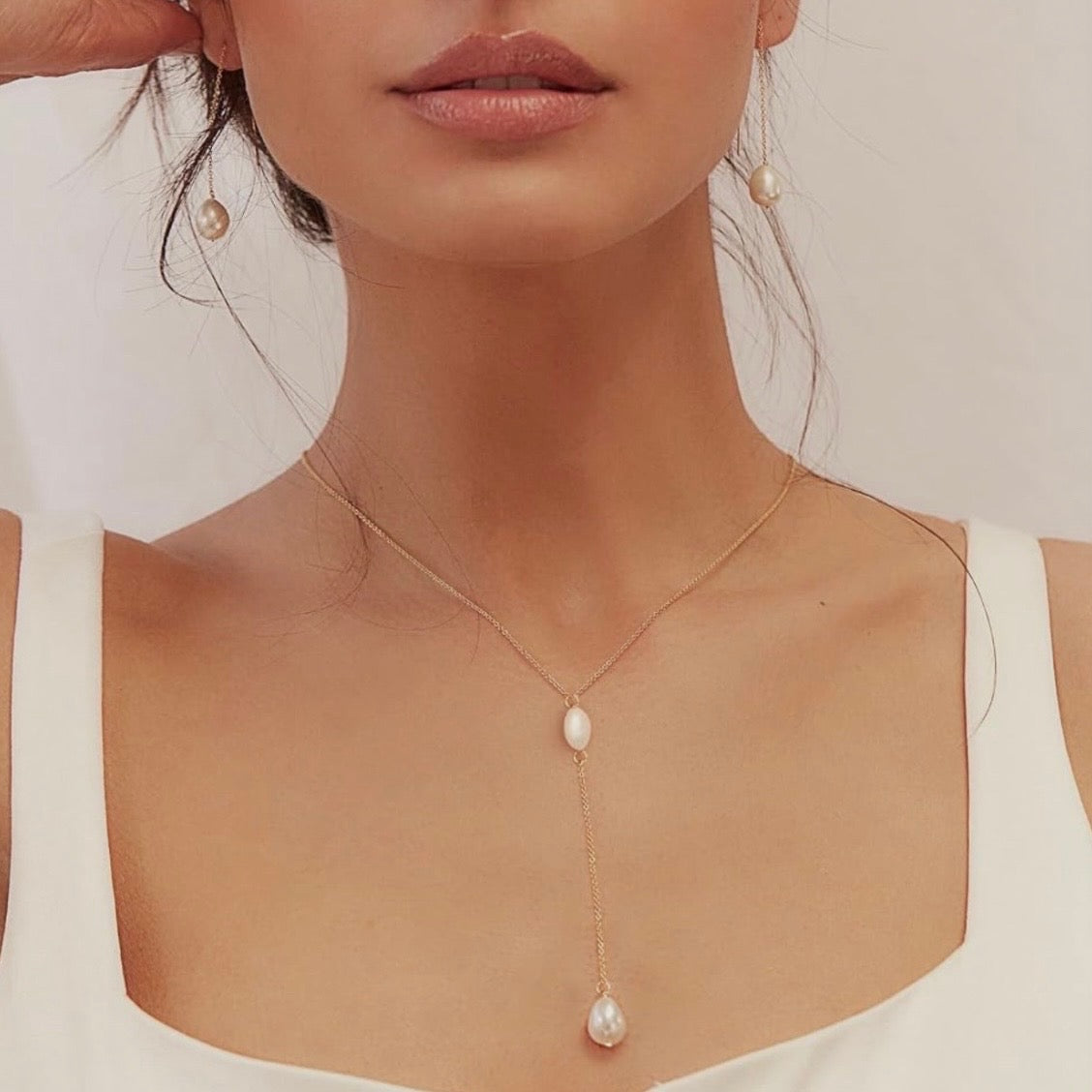The Shoreline Pearl Necklace